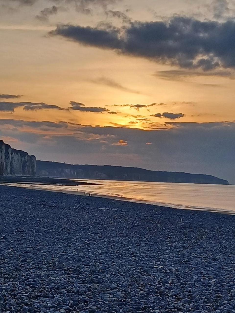 Bleu D'arques Lumineux Et Calme Dieppe